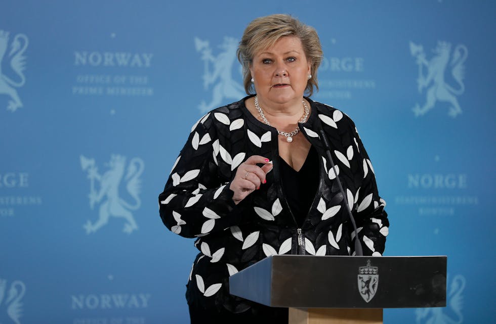 Åpner vi opp for fort, kan vi miste kontrollen over viruset og spredningen, skriver statsminister Erna Solberg.