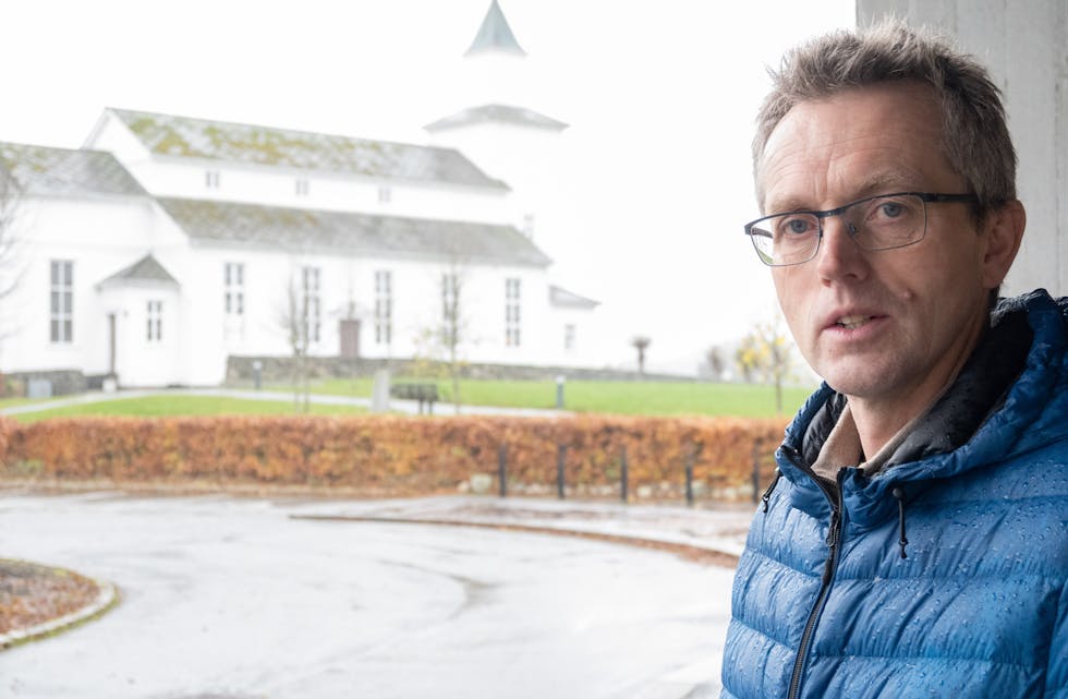 Ottar Krakk sluttar i jobben som kyrkjeverje i Sveio. 
ARKIVFOTO: THOMAS VALLESTAD DRAGESET