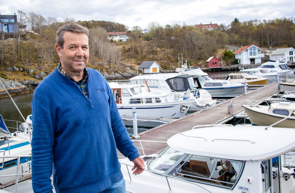 Sveio Båtforening merkar aukande etterspurnad etter gjeste-båtplassar i Buavåg. Styreleiar Cato Helgesen er opptatt av at båtturistane som kjem innom, skal få så god service som mogleg. FOTO: EINAR VESTVIK