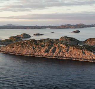 Hespriholmen si 6.000 år lange historie som kjelde for steinsøksene på Sør-Vestlandet er sjølvsagt ein kjerne i vår geoparks tematikk, skriv Brynjar Stautland.