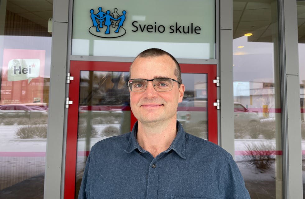 – Ein lærer mykje av krumspringa i livet, og om første valet ikkje var heilt rett, kan du velja på nytt, seier Sverre Halleraker, rådgivar ved Sveio skule.