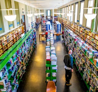 – Det er ingen stigma knytt til bibliotekbruken, seier direktør for Deichman Merete Lie.