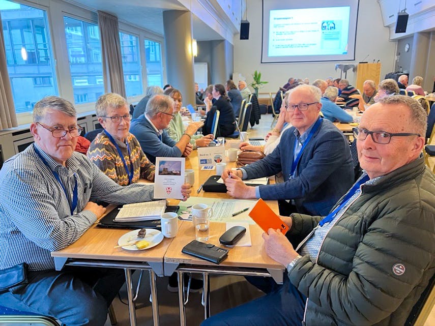 Sveibuar på nyttig eldrerådskurs i Bergen. Frå venstre Sveio Helge Matre, Rakel Øyerhamn, Mathias Vikse og John Gustav Eilerås.