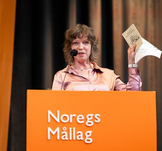 Øygunn Leite Kallevik fekk eitt av dei to nynorskstipenda som blir delte ut kvart år. 