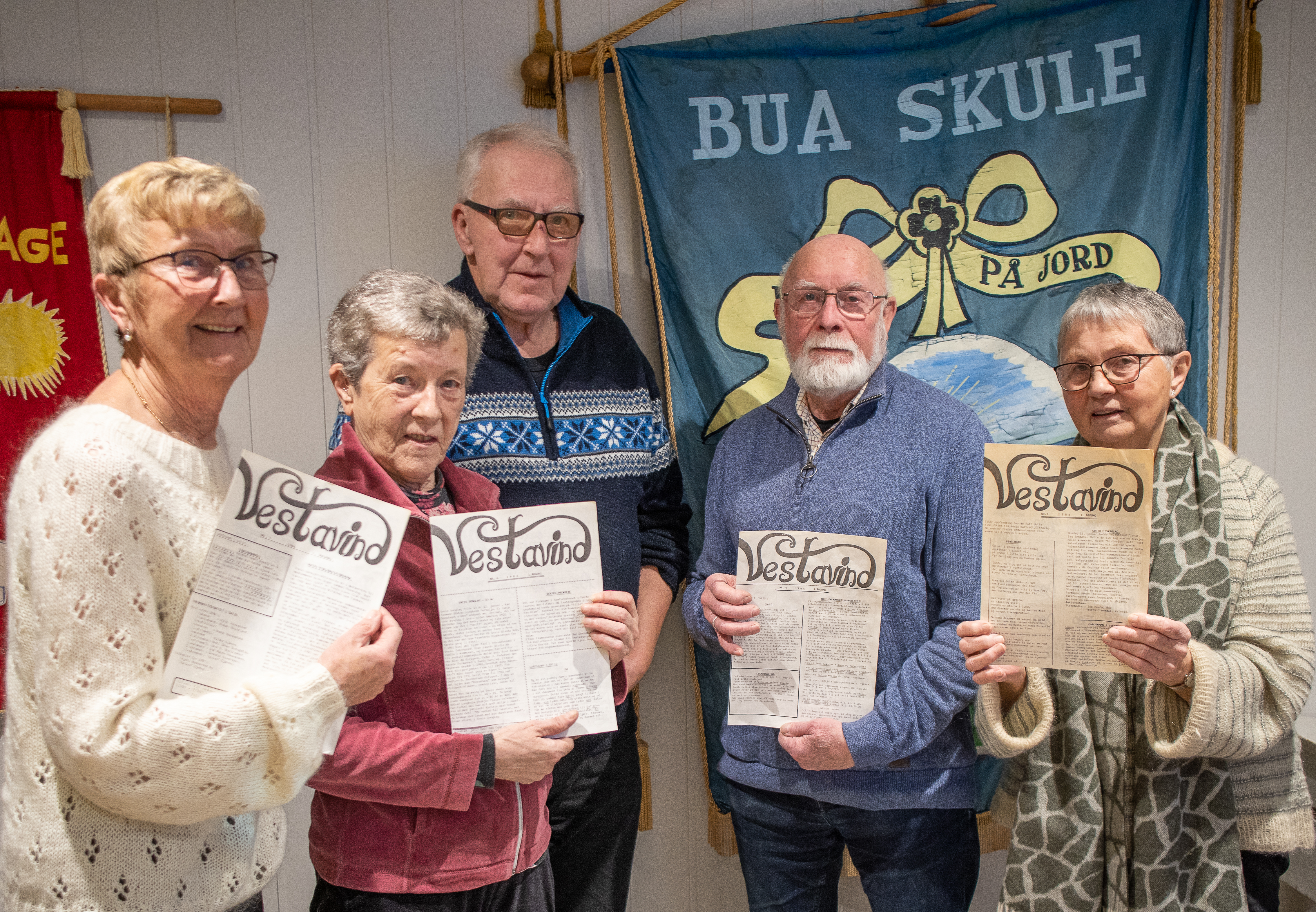 Med frå starten: F.v. Olaug Fagerland, Rakel Øyerhamn, Alf Edvin Hovda, Johannes Vandaskog og Astrid Hovda. Foto: Einar Vestvik